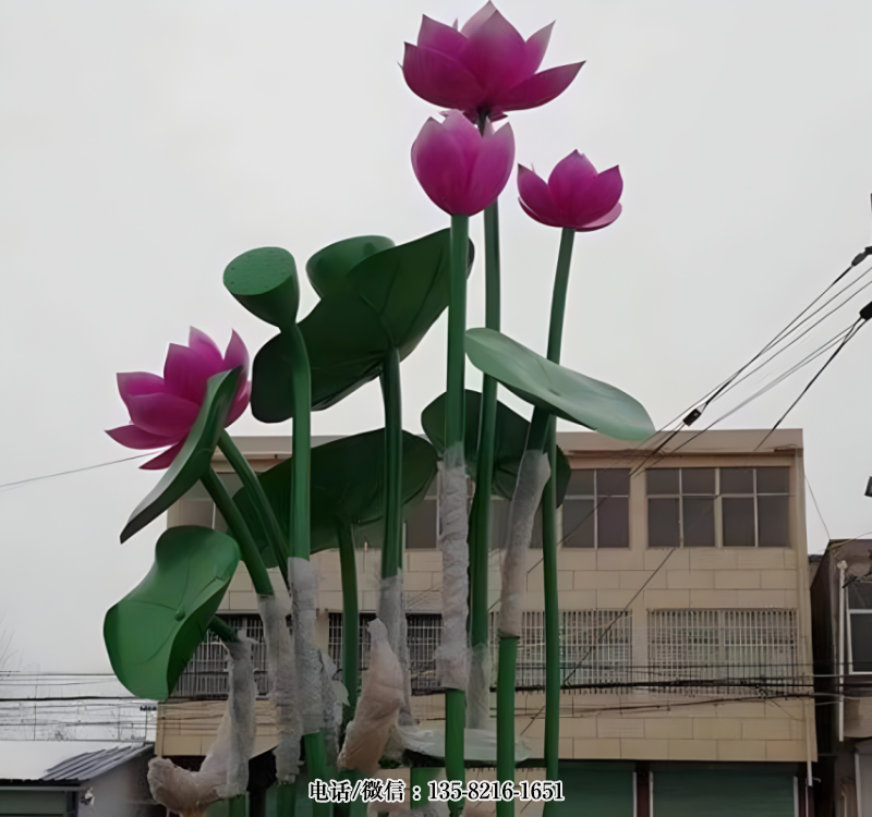 玻璃钢彩绘仿真荷花荷叶雕塑